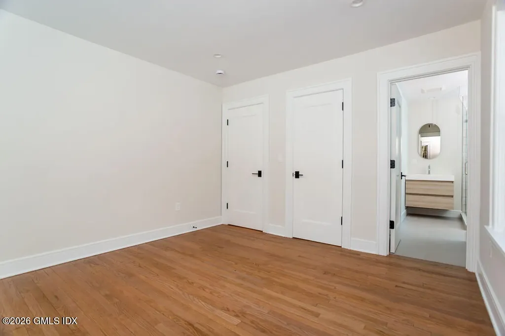 49 Salisbury Road Darien CT 06820