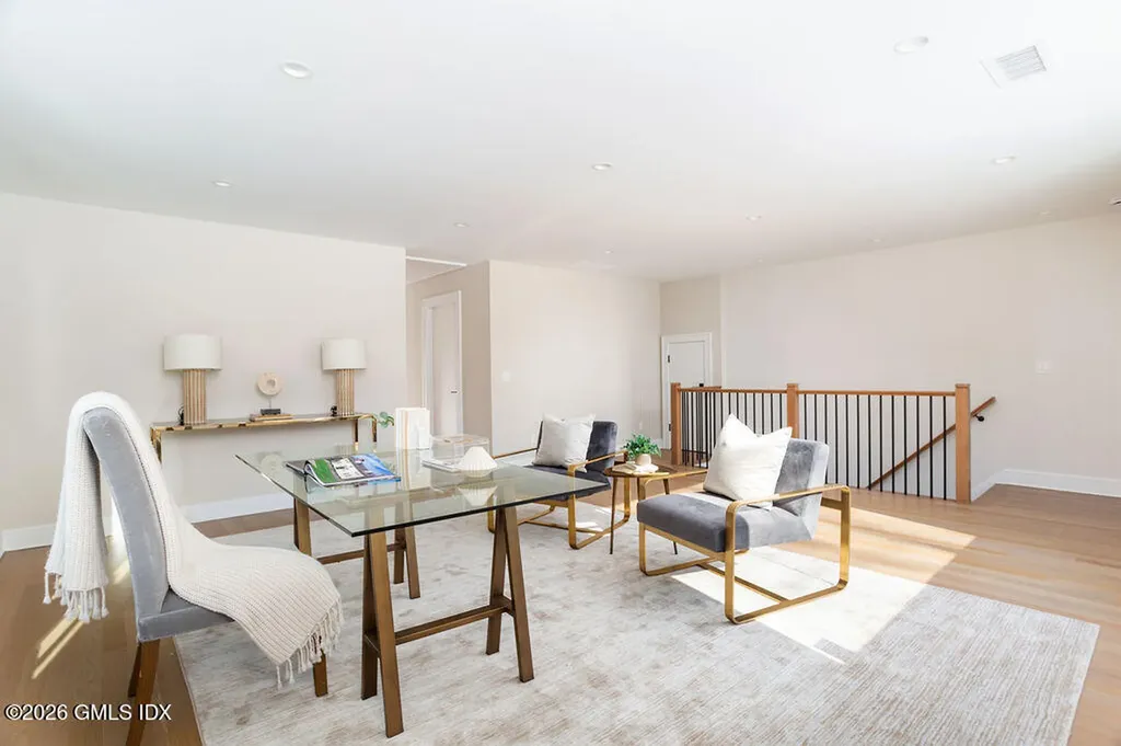 49 Salisbury Road Darien CT 06820