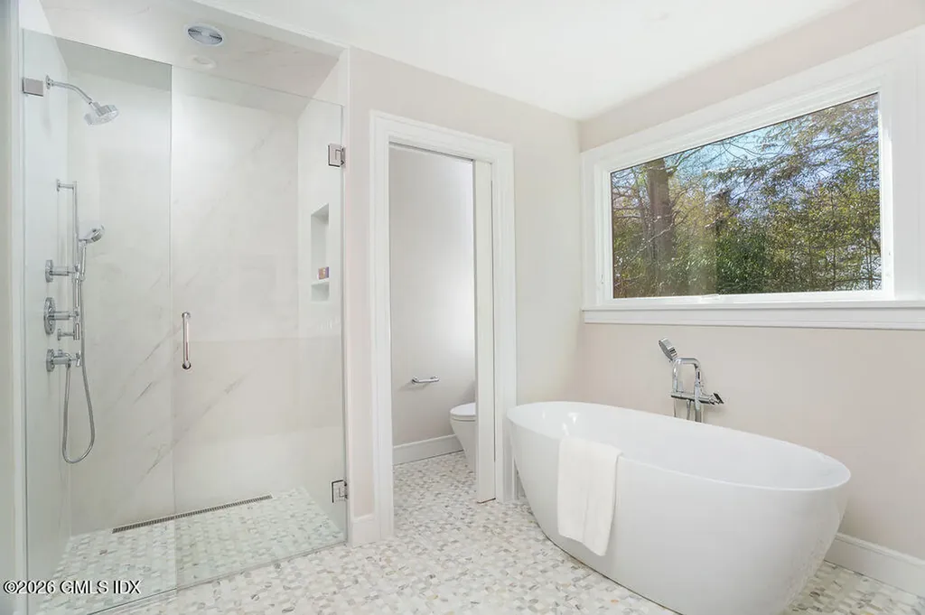 49 Salisbury Road Darien CT 06820