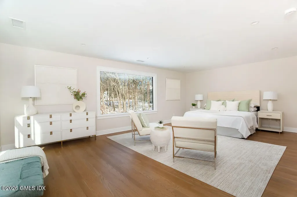 49 Salisbury Road Darien CT 06820