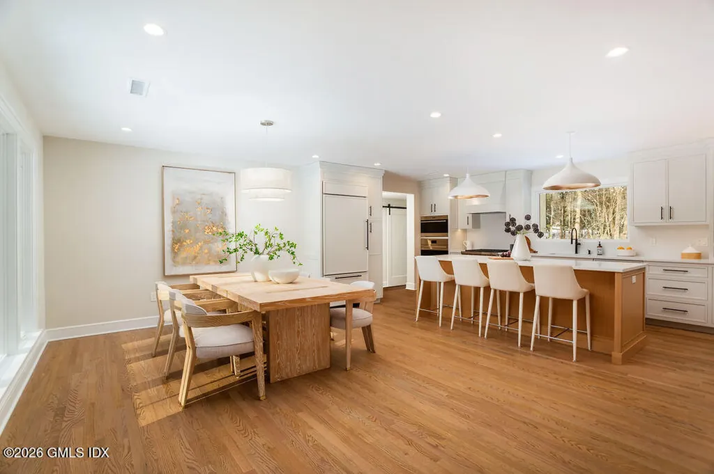 49 Salisbury Road Darien CT 06820