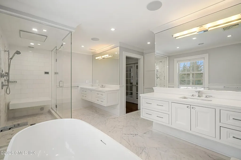 10 Wyckham Hill Lane Greenwich CT 06831