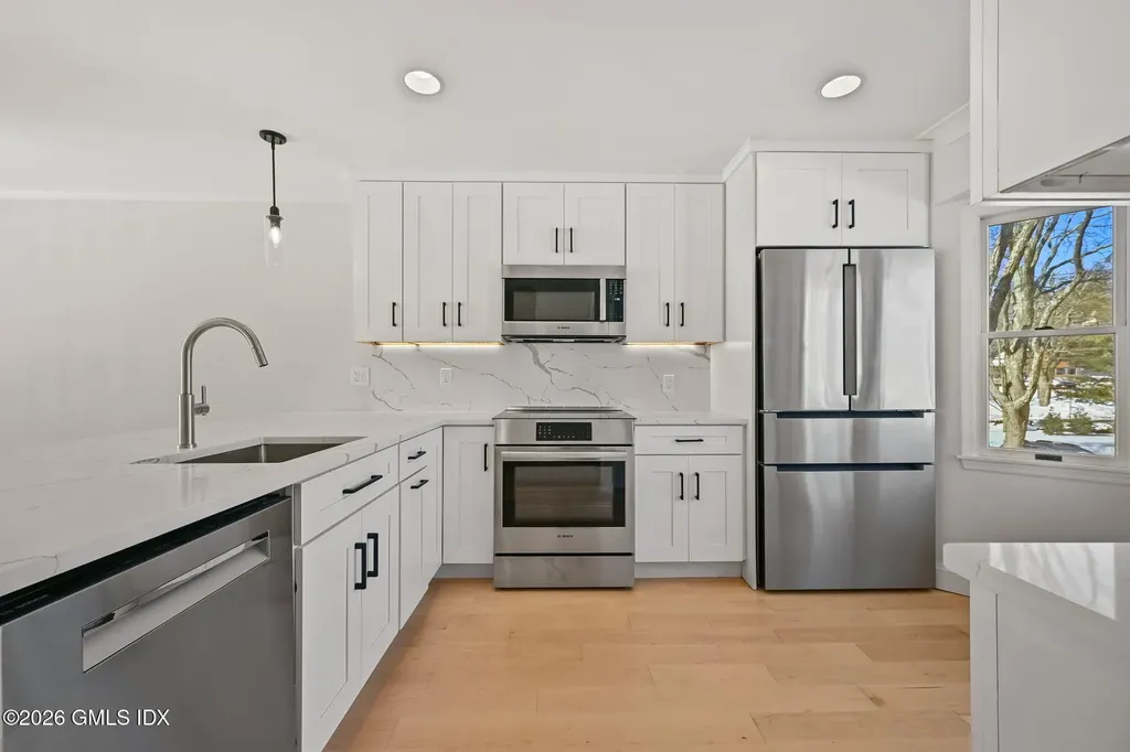 115 River Road Cos Cob CT 06807