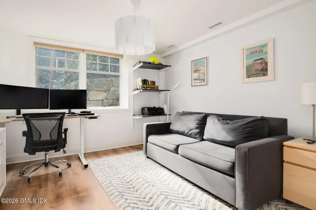 51 Glen Road Greenwich CT 06830