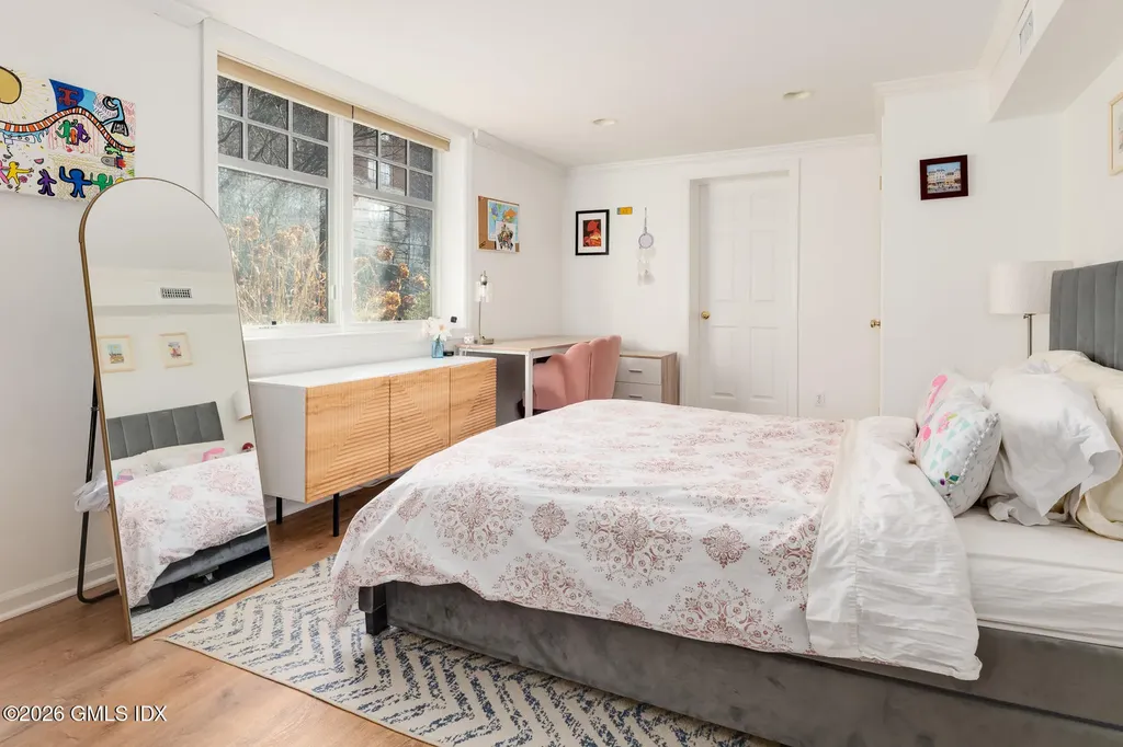 51 Glen Road Greenwich CT 06830