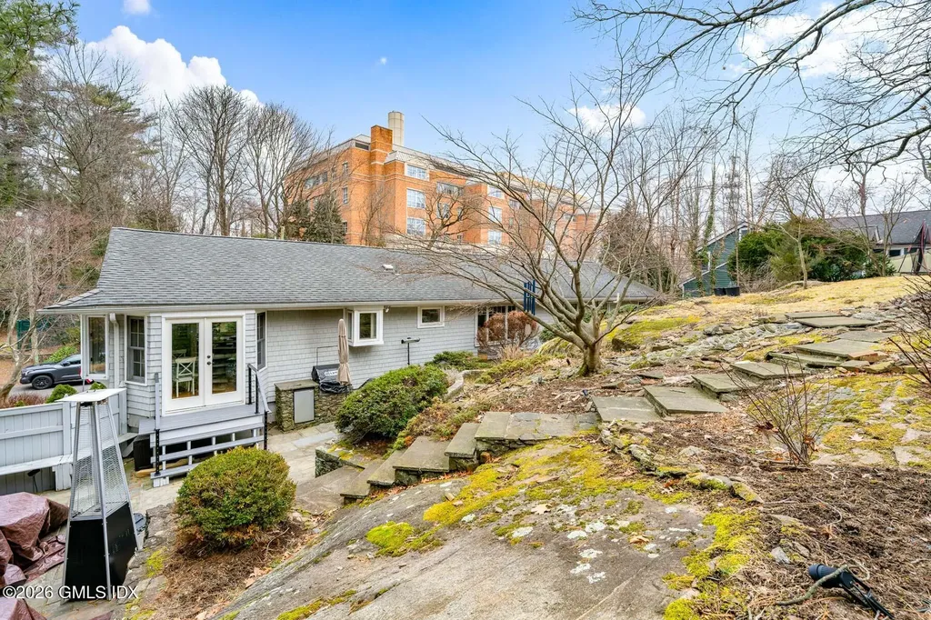 51 Glen Road Greenwich CT 06830