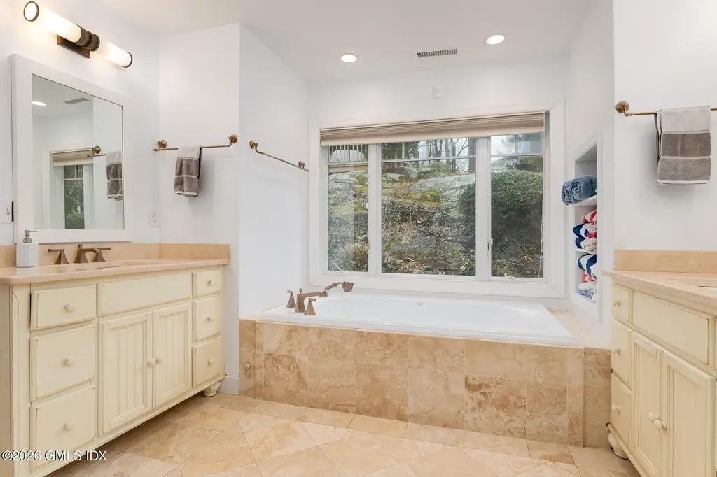 51 Glen Road Greenwich CT 06830