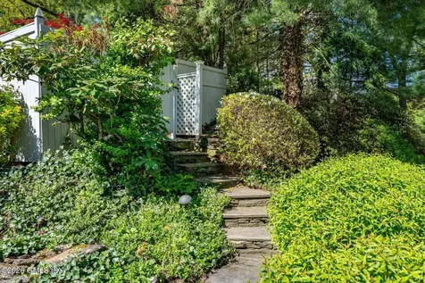 51 Glen Road Greenwich CT 06830