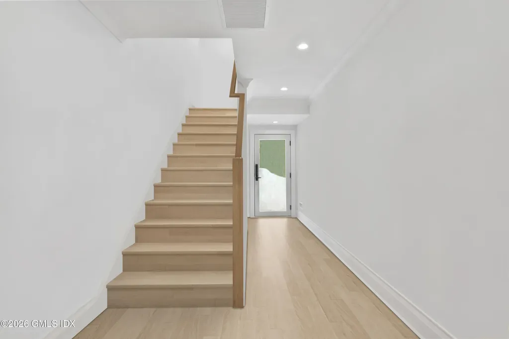 112 Sheephill Road Riverside CT 06878