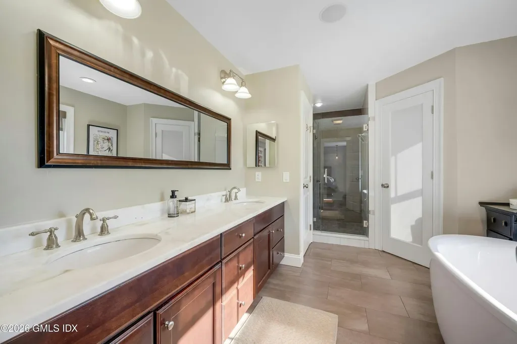 9 Benders Drive Greenwich CT 06831