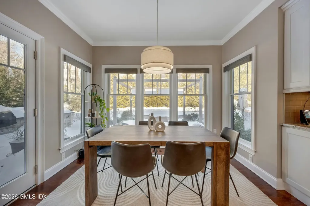 9 Benders Drive Greenwich CT 06831