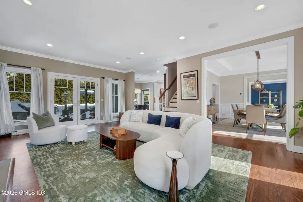 9 Benders Drive Greenwich CT 06831