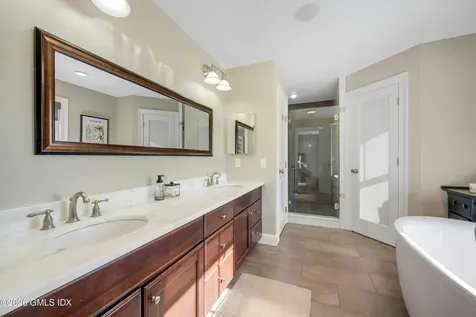 9 Benders Drive Greenwich CT 06831