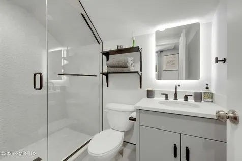 9 Benders Drive Greenwich CT 06831