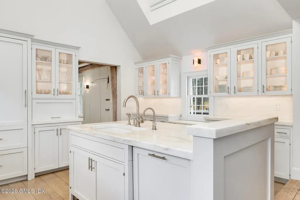 640 Round Hill Road Greenwich CT 06831