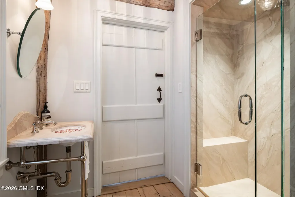 640 Round Hill Road Greenwich CT 06831