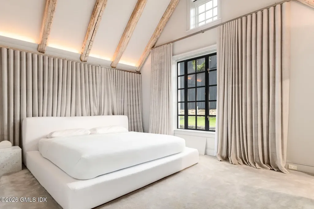 640 Round Hill Road Greenwich CT 06831