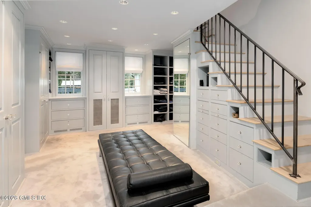 640 Round Hill Road Greenwich CT 06831