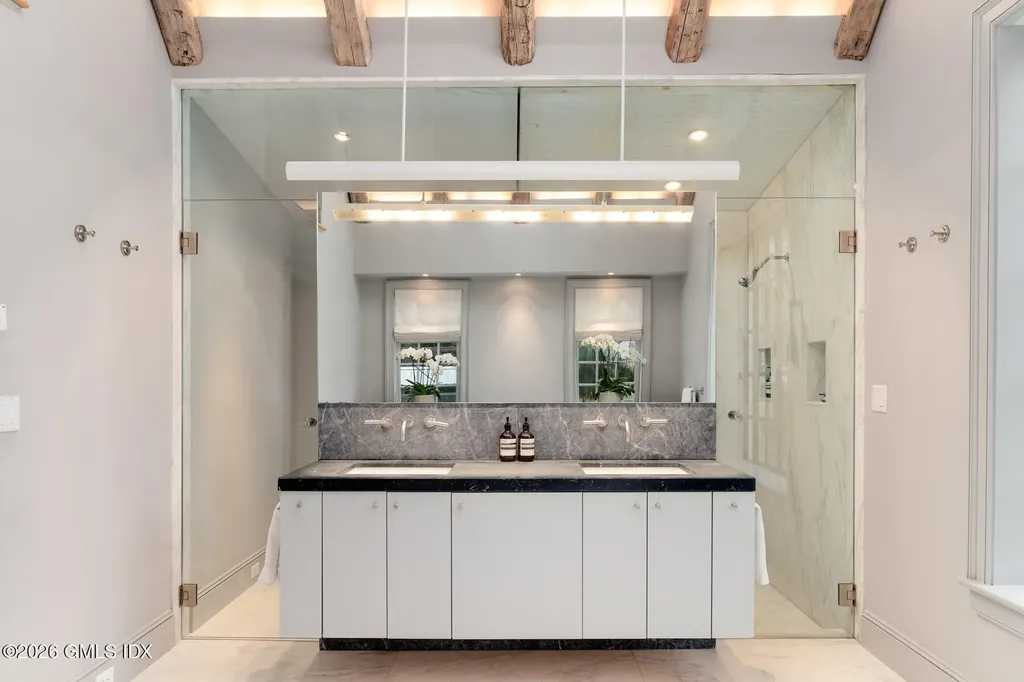 640 Round Hill Road Greenwich CT 06831