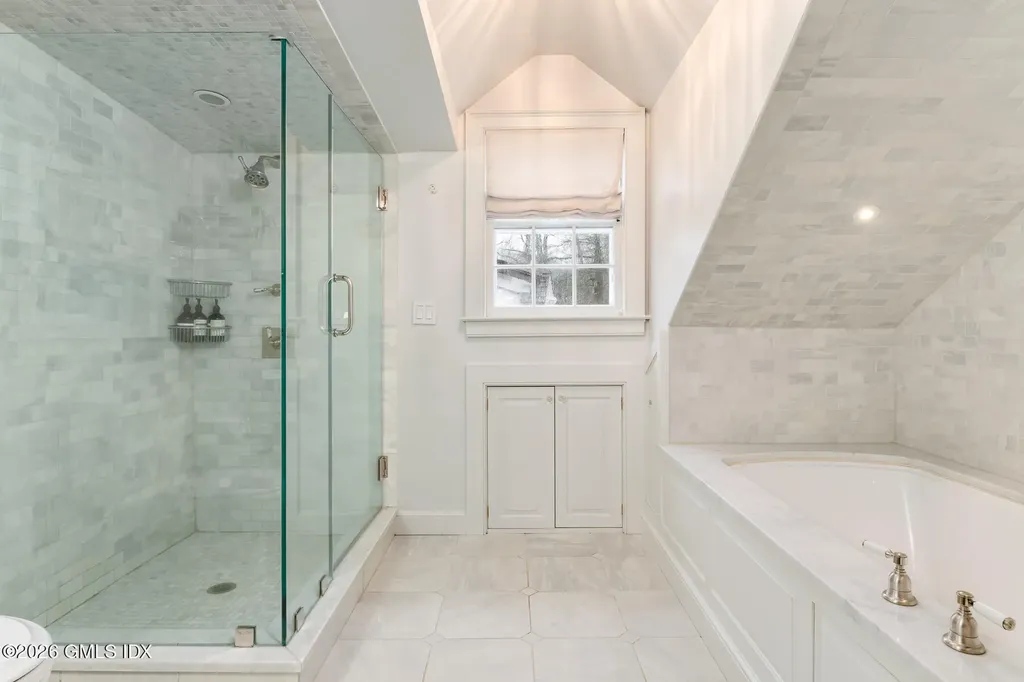 640 Round Hill Road Greenwich CT 06831