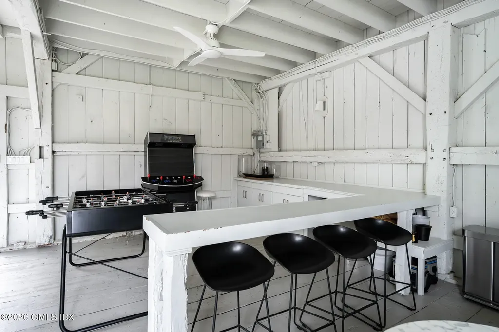 640 Round Hill Road Greenwich CT 06831