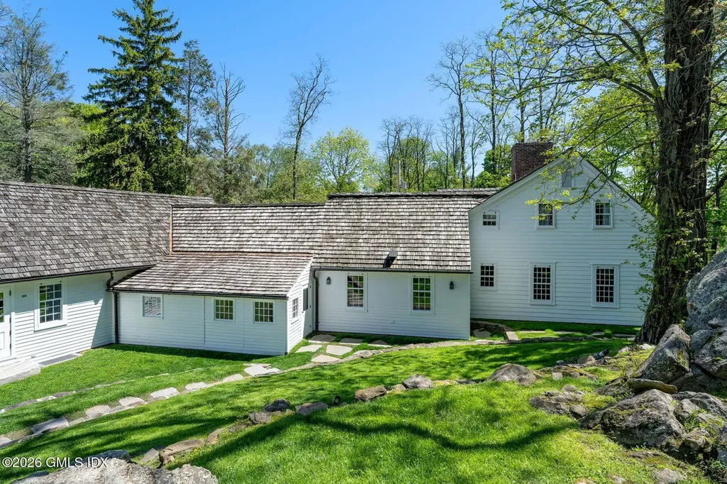 640 Round Hill Road Greenwich CT 06831