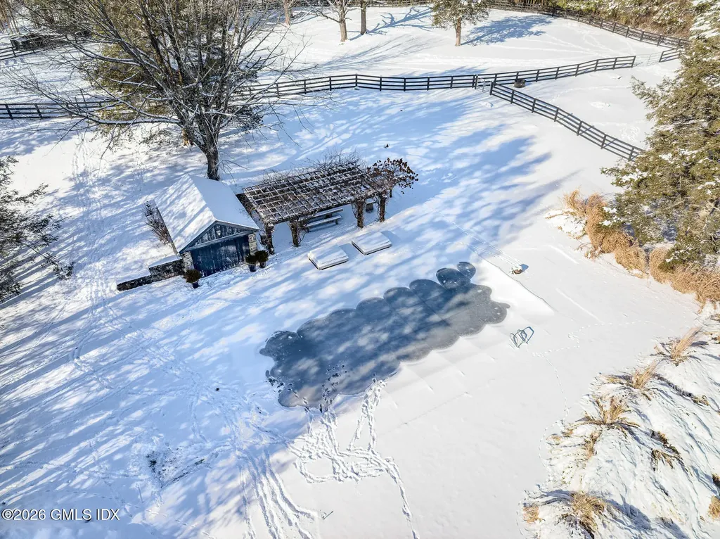 640 Round Hill Road Greenwich CT 06831