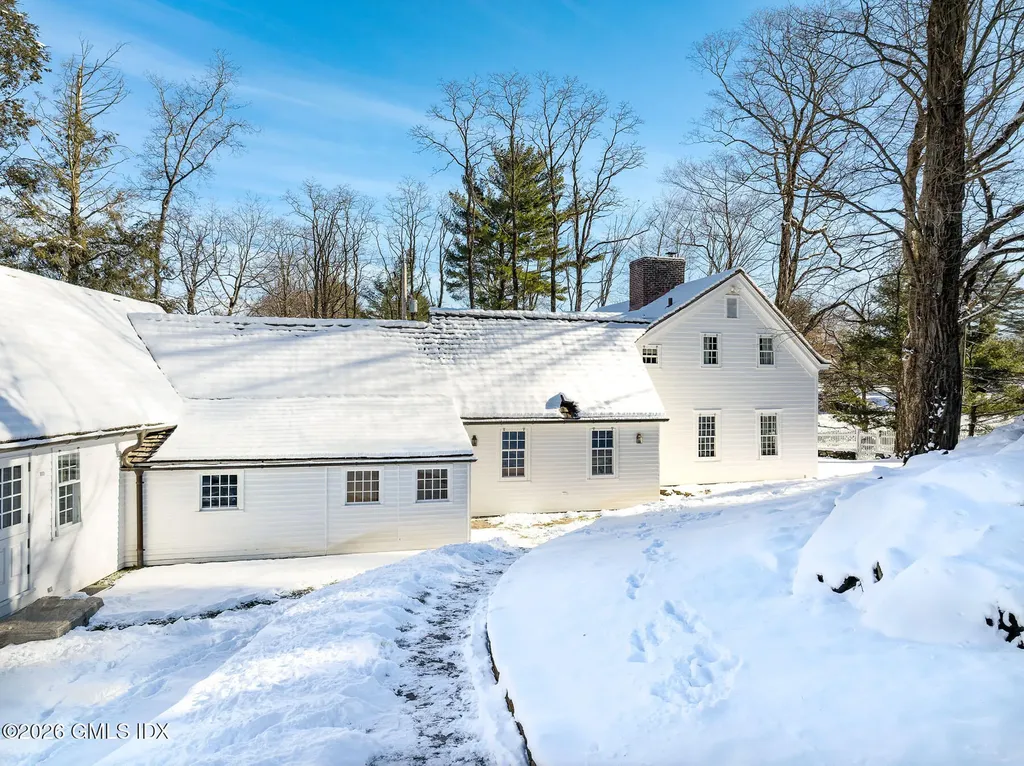 640 Round Hill Road Greenwich CT 06831