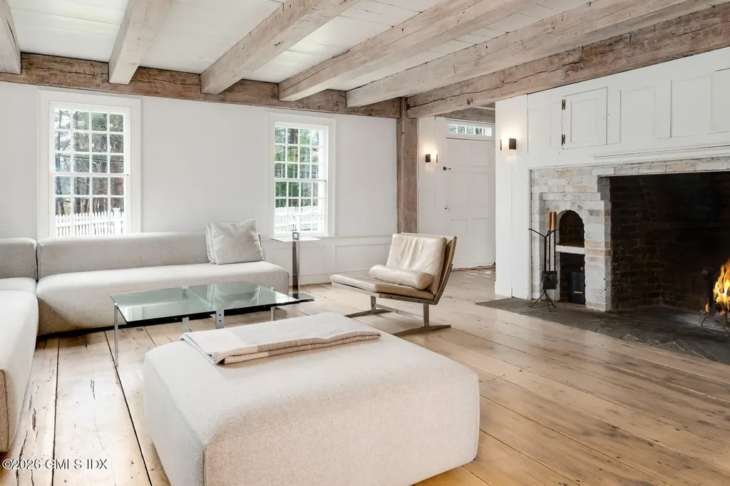 640 Round Hill Road Greenwich CT 06831