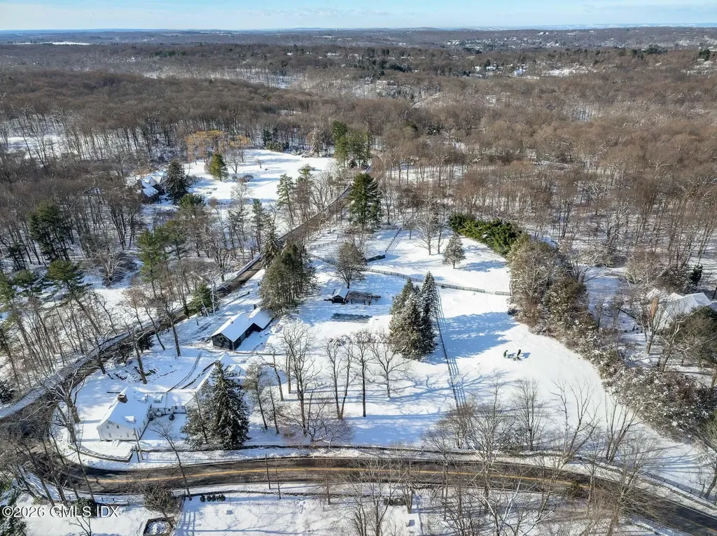 640 Round Hill Road Greenwich CT 06831