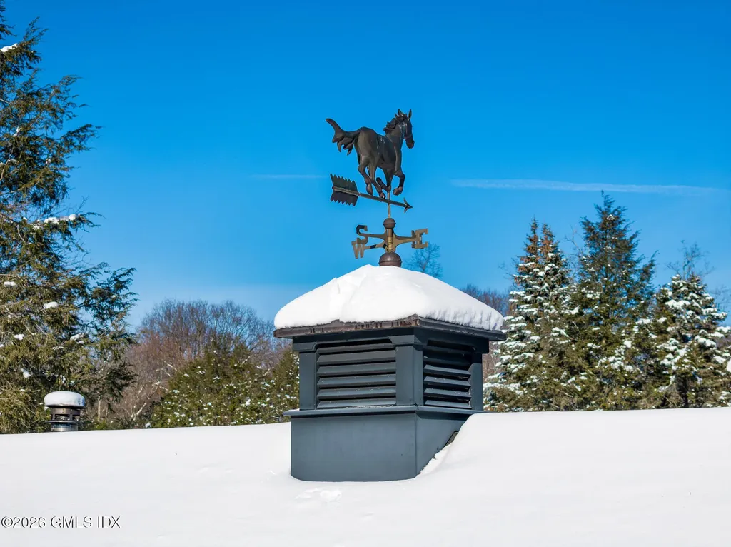 640 Round Hill Road Greenwich CT 06831