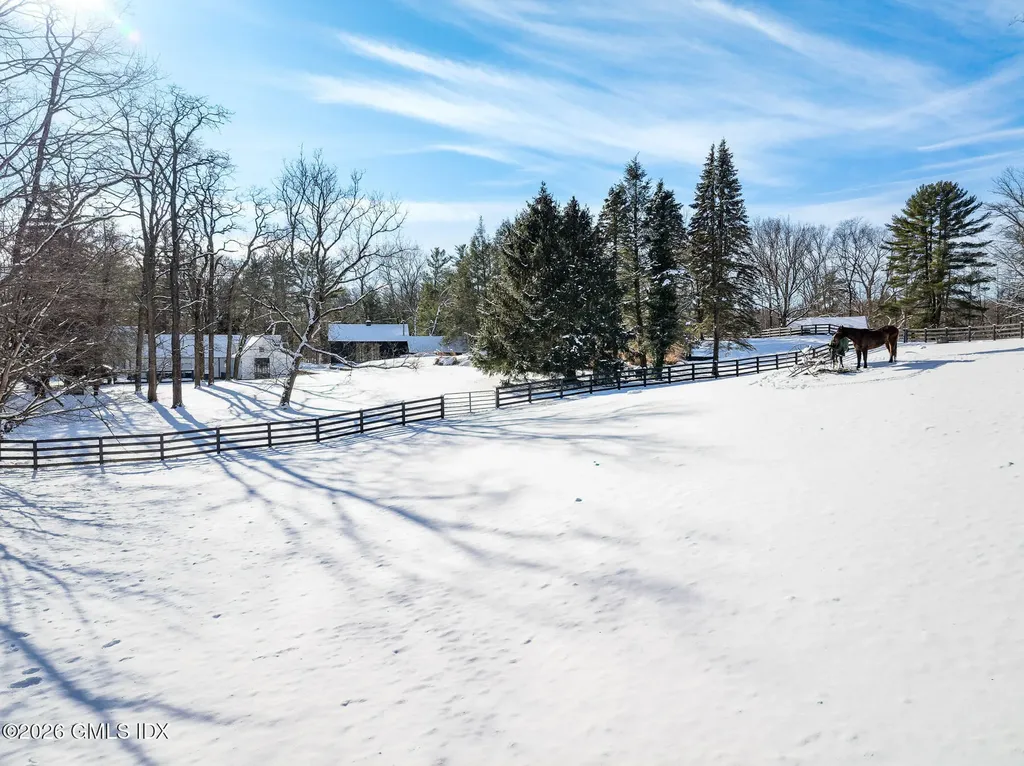 640 Round Hill Road Greenwich CT 06831