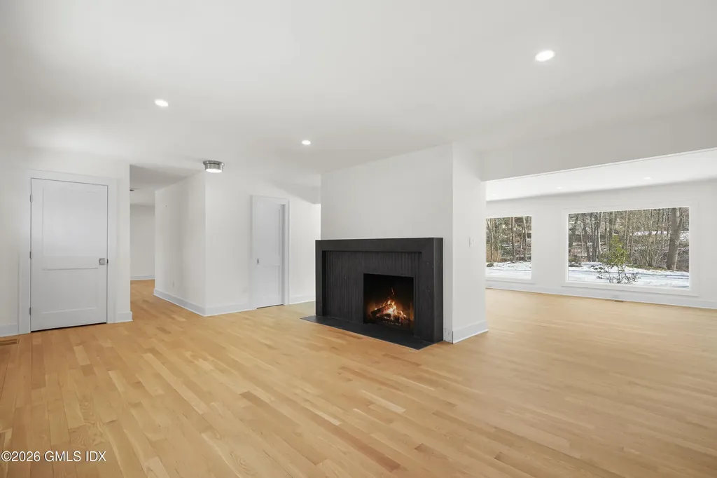 403 Stanwich Road Greenwich CT 06830