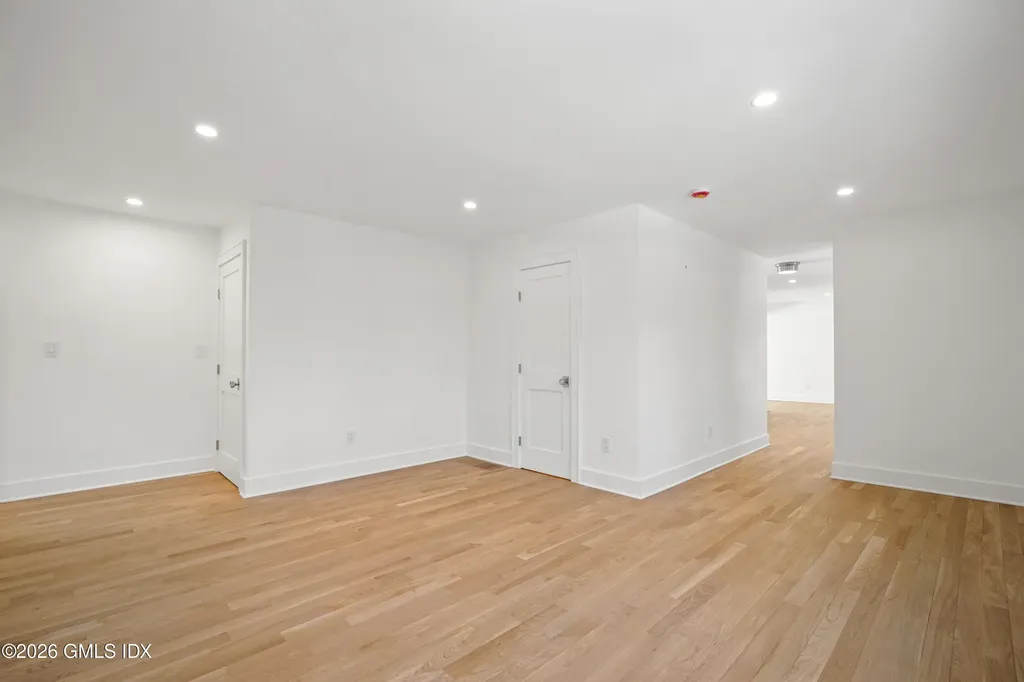 403 Stanwich Road Greenwich CT 06830