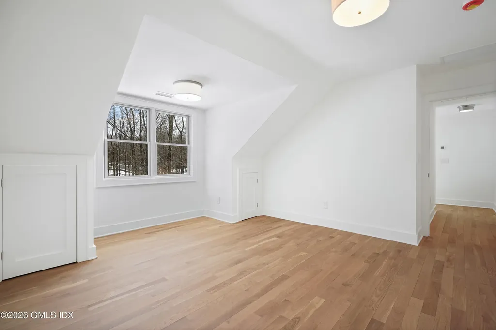 403 Stanwich Road Greenwich CT 06830
