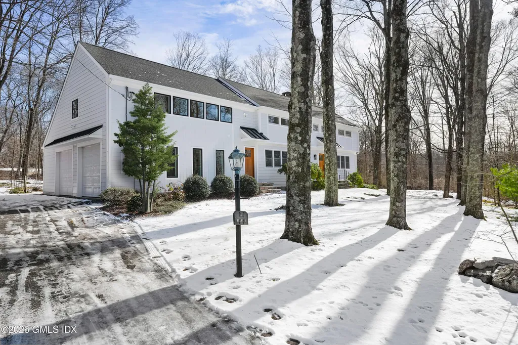 403 Stanwich Road Greenwich CT 06830