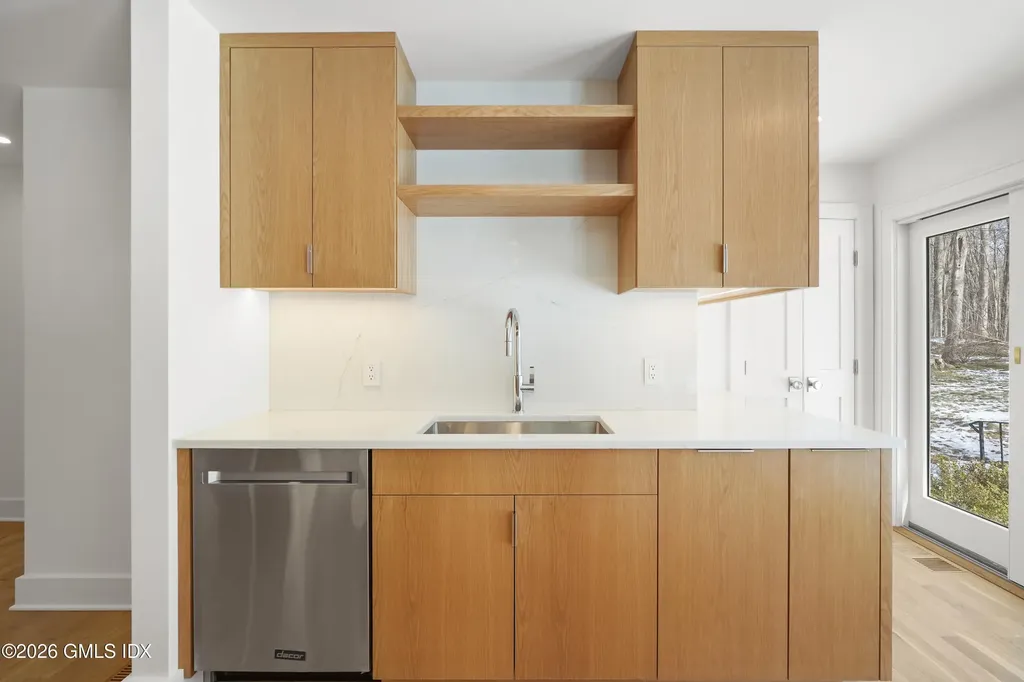 403 Stanwich Road Greenwich CT 06830