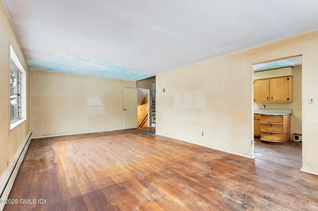 105 Glenville Street Greenwich CT 06831