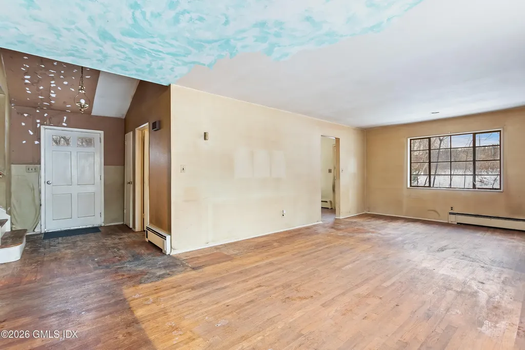 105 Glenville Street Greenwich CT 06831