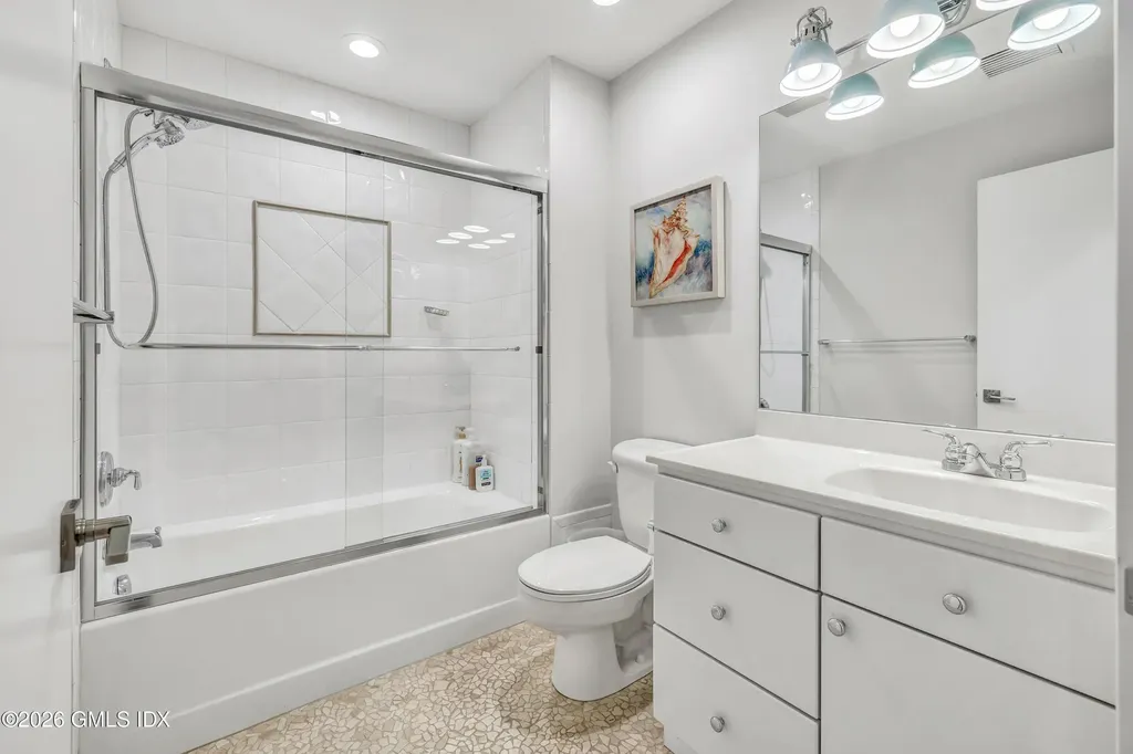 1053 Fairfield Beach Road Fairfield CT 06824