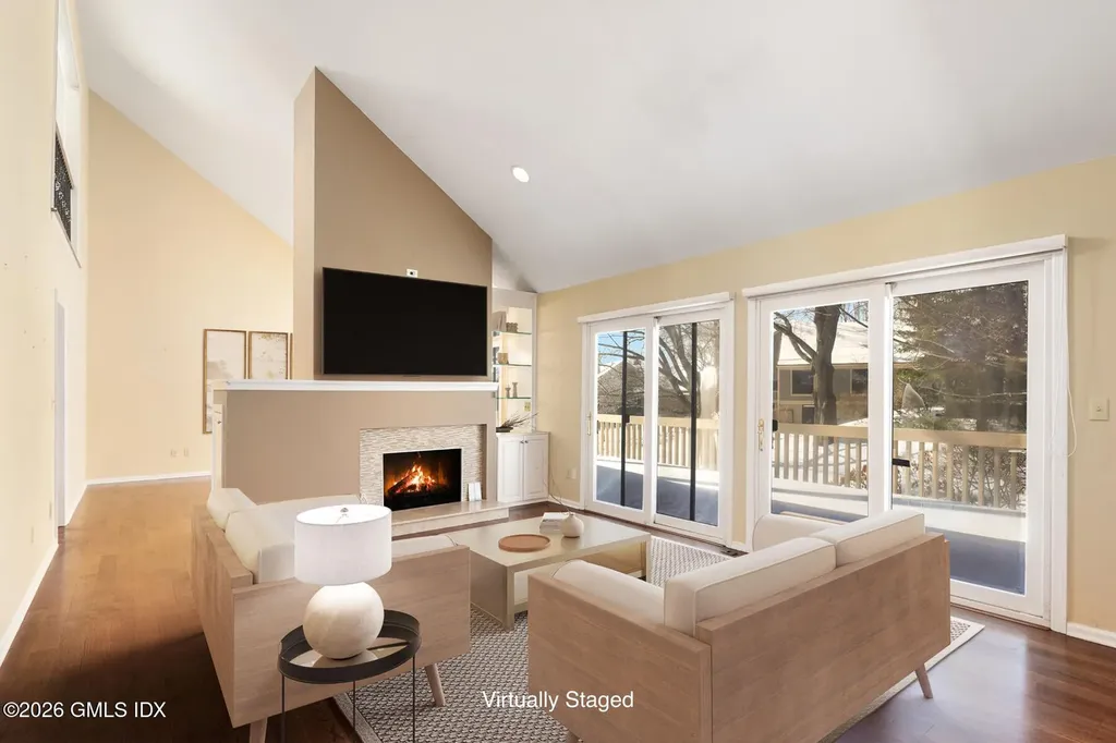 302 W Lyon Farm Drive Greenwich CT 06831