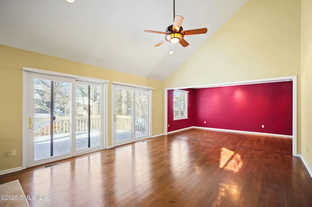 302 W Lyon Farm Drive Greenwich CT 06831