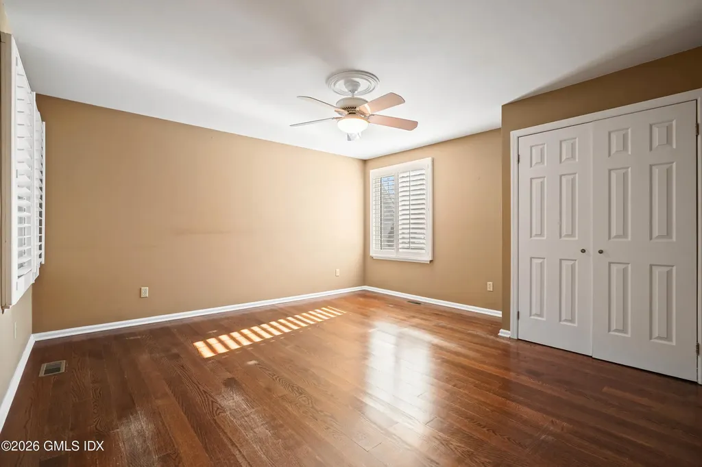 302 W Lyon Farm Drive Greenwich CT 06831