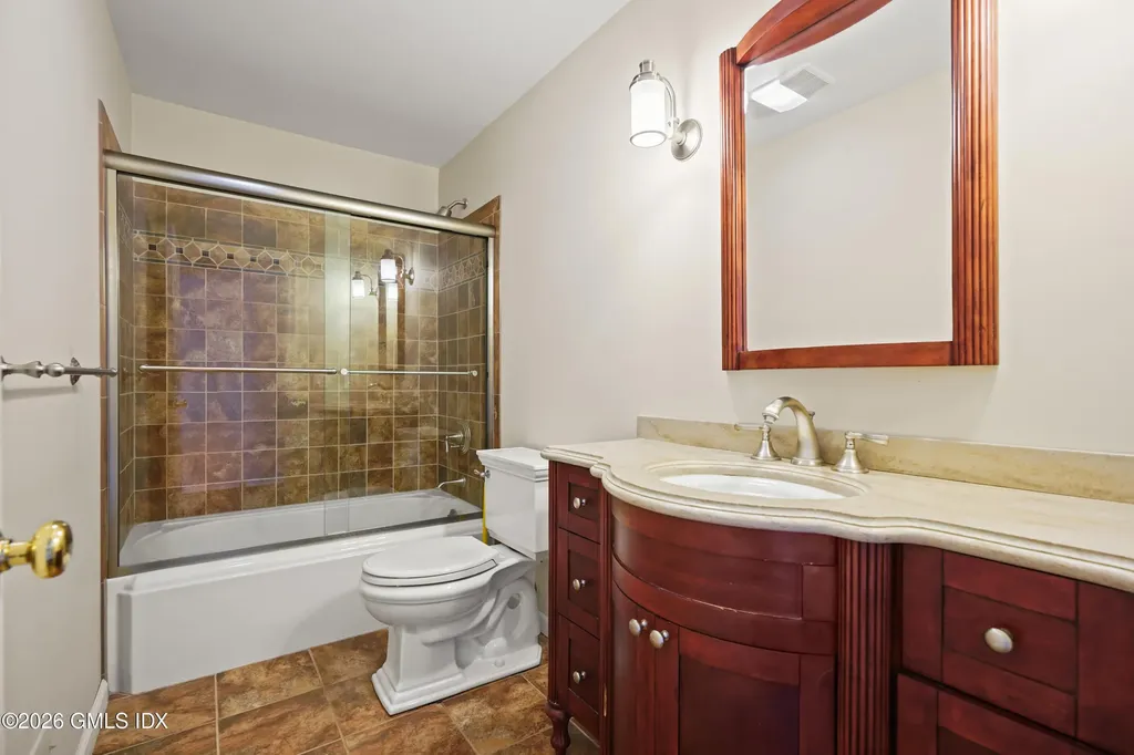 302 W Lyon Farm Drive Greenwich CT 06831