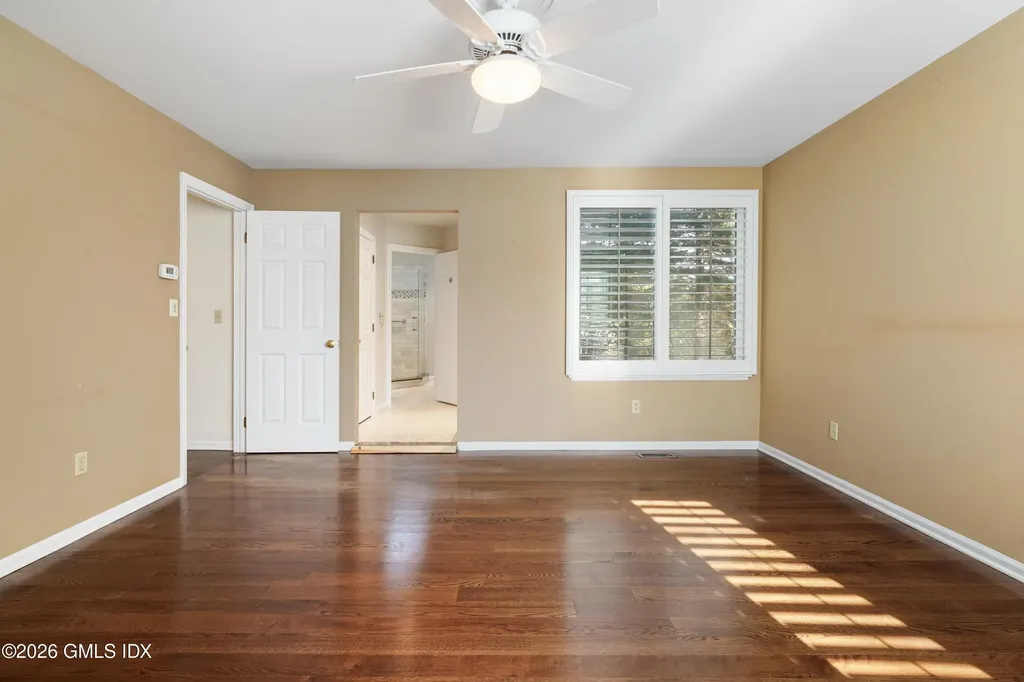 302 W Lyon Farm Drive Greenwich CT 06831