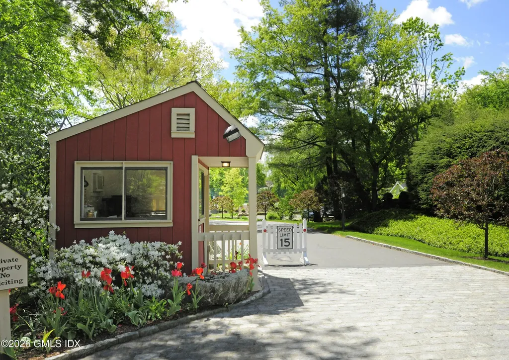 302 W Lyon Farm Drive Greenwich CT 06831