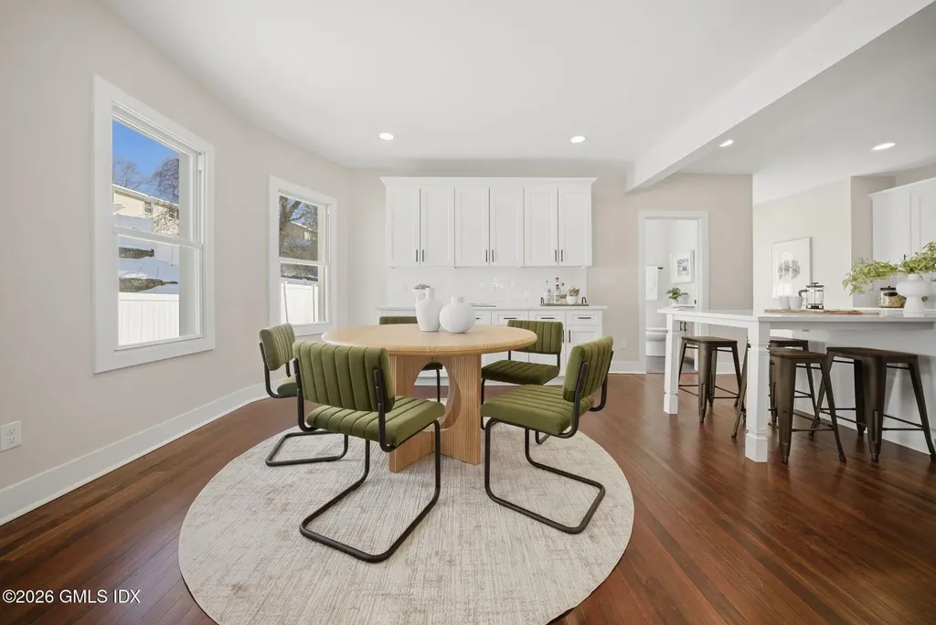 274 High Street Fairfield CT 06824