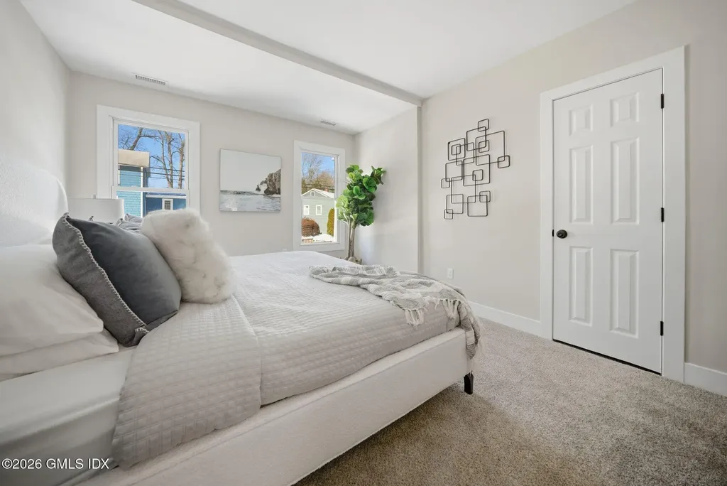 274 High Street Fairfield CT 06824