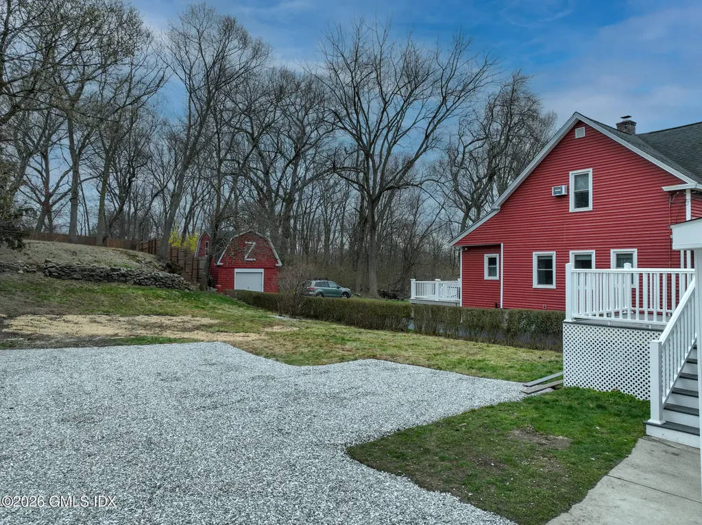 274 High Street Fairfield CT 06824