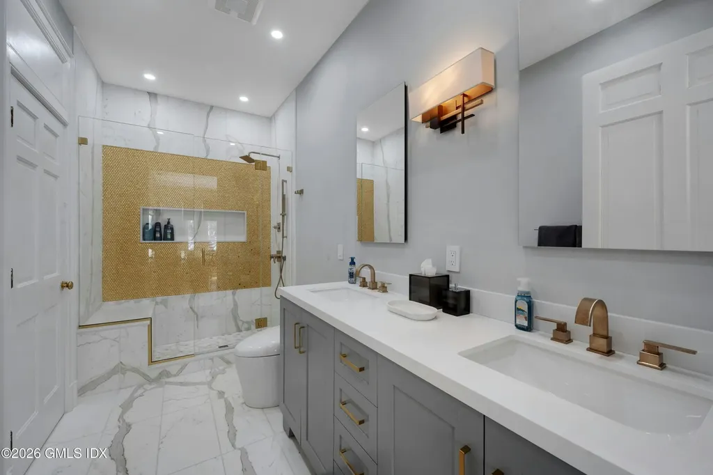 108 Husted Lane Greenwich CT 06830